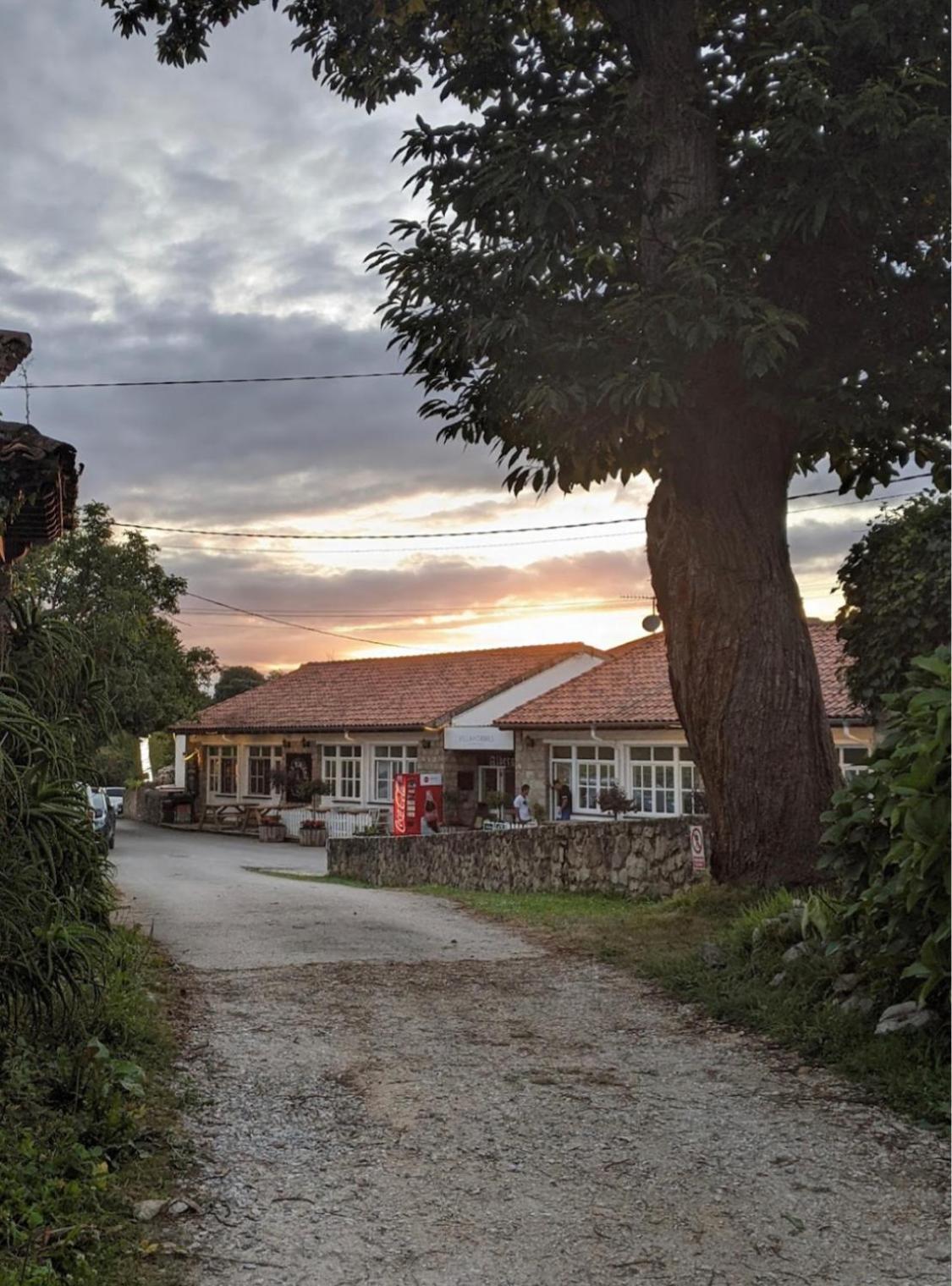 Villahormes Hostel Gulpiyuri Llanes المظهر الخارجي الصورة